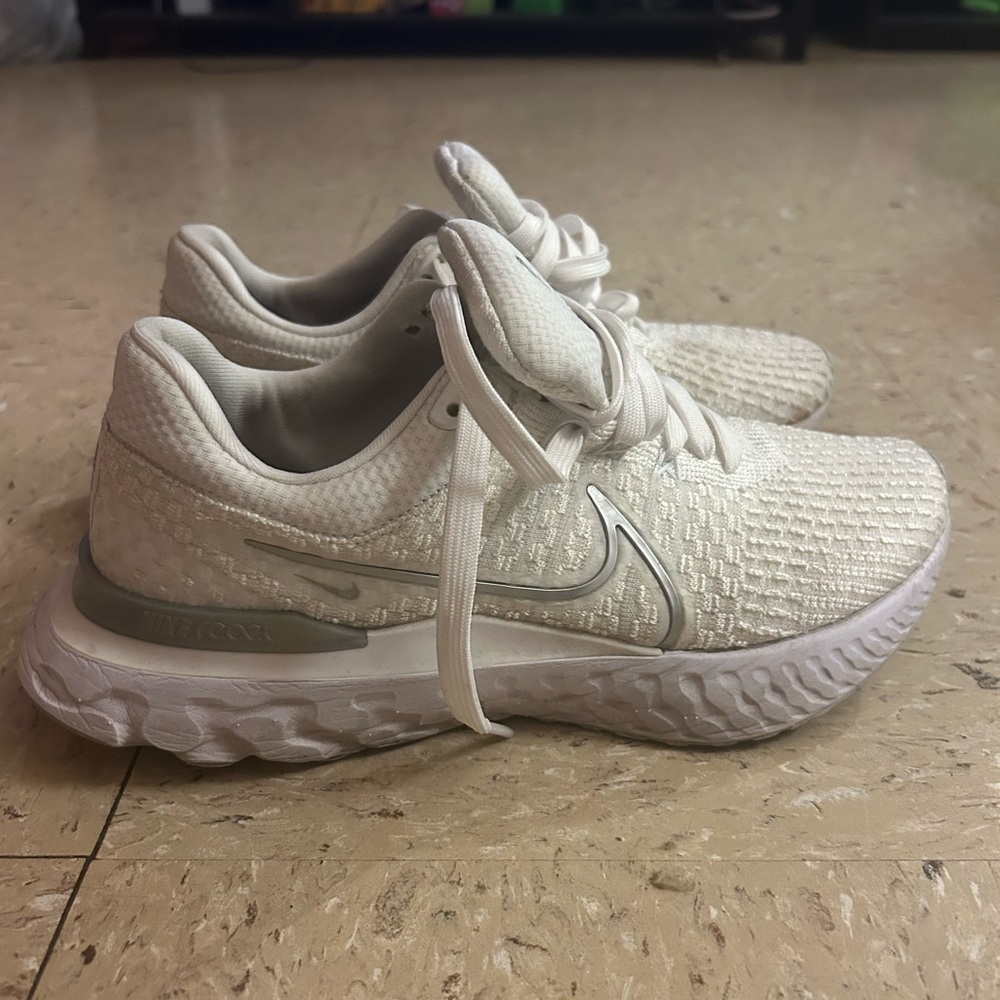 Nike Fly React Running Shoes